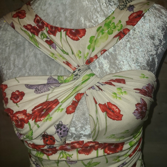 Vintage Versace White and Red Floral Ruched Fitted Tank Top - Picture 2 of 9